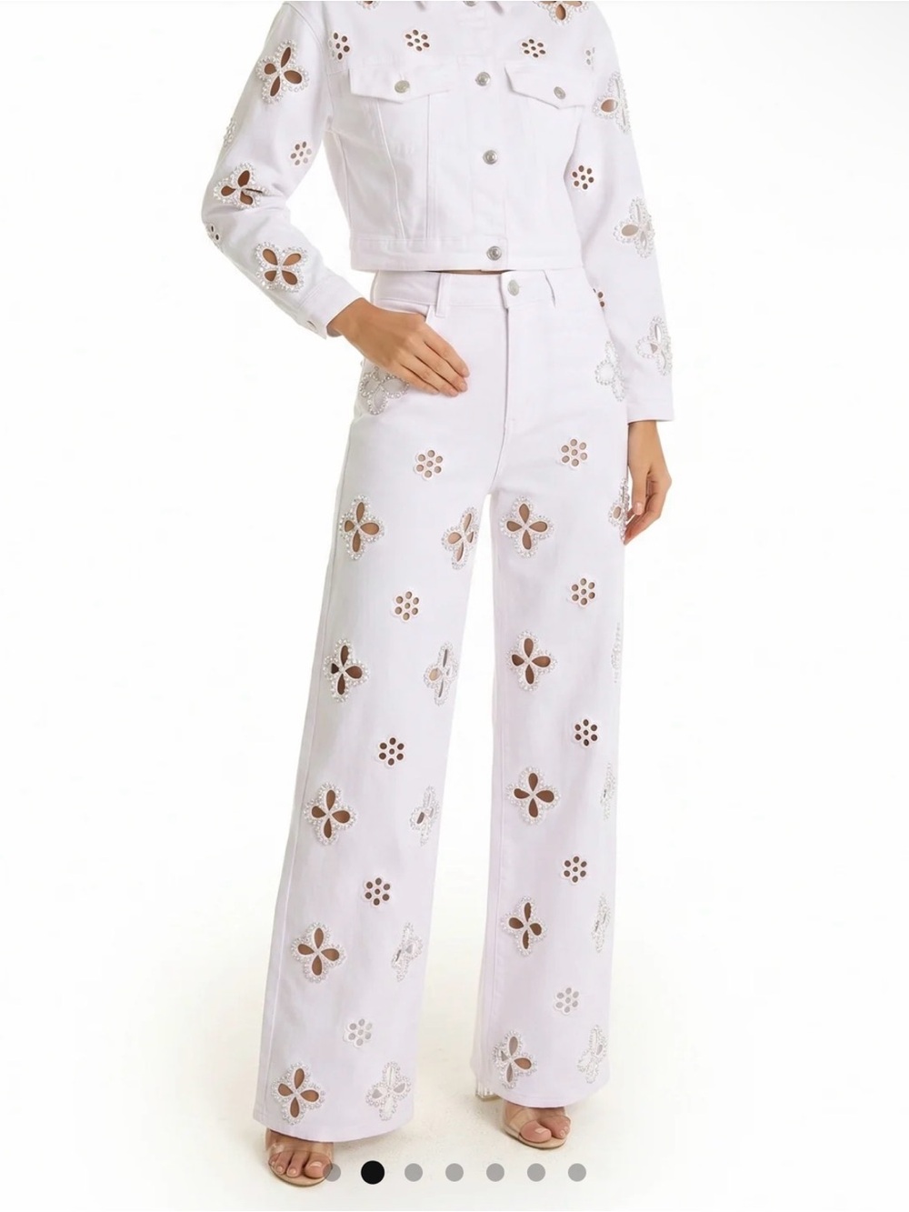 NWT NOLI KAIA PEARL HIGH RISE JEAN - WHITE SIZE 27
